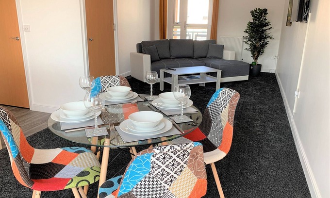 Ipswich Apartment | Toothbrush Apartments - Ipswich Nr Train - Ranelagh Rd