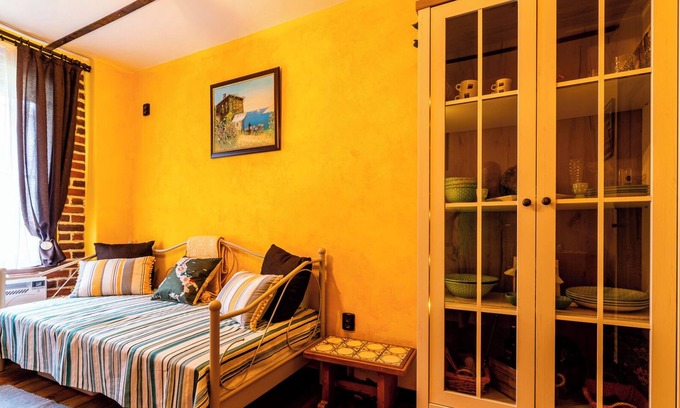 Plovdiv Center Apartment | TOP Center Art guest apartment EVMOLPIAS near Roman stadium