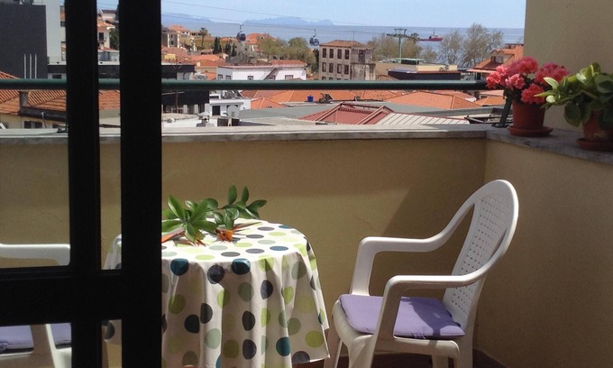 Santa Maria Maior Apartment | Top Floor City Center - Market - Privilleged View - balcony