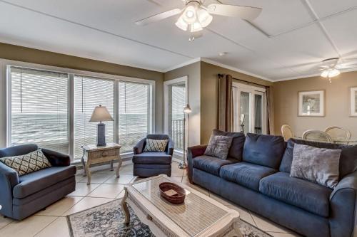 Ocean Cay House | Top floor Oceanfront condo that has spectacular ocean views and sunrises. This condo sleeps 6.