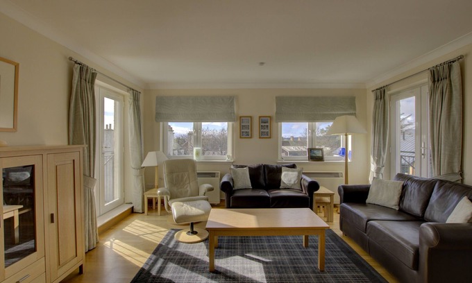 Brora Apartment | Top-floor, two-bedroom golf apartment with views over the famous James Braid Brora Golf Course