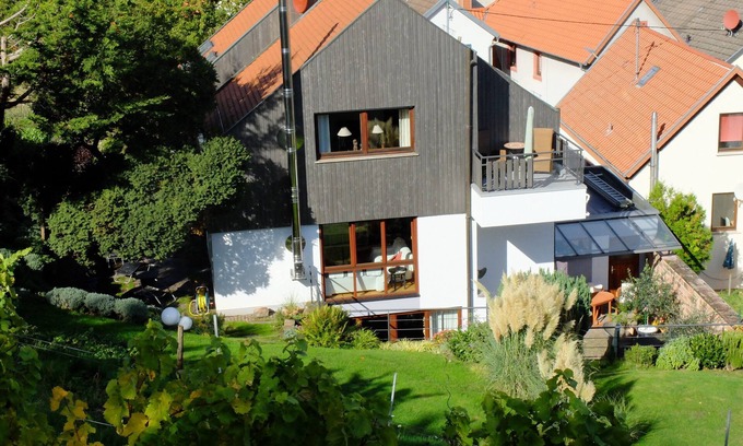 Sankt Martin Apartment | Top starting point for hiking, high-quality vacation apartment with its own outdoor area.
