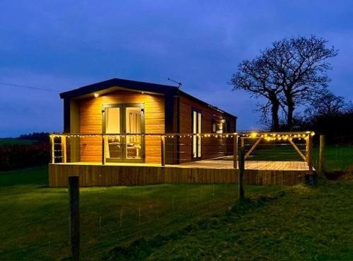 Okehampton Other | Tor Lodge, Oak Tree Lane