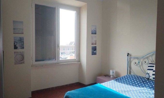 Lido di Ostia Apartment | Toscanelli Room apartment by the sea