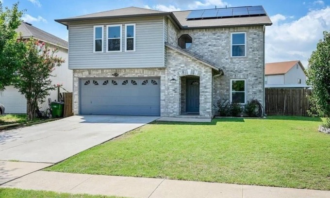 Meadow Lake House | Total Remodel Large and Clean 8 Beds