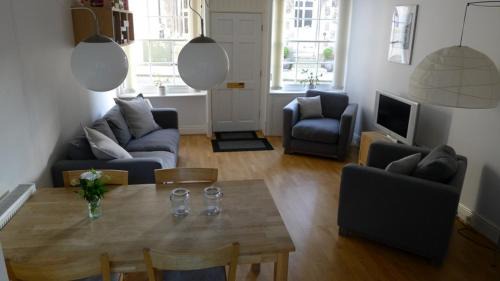 Bont Newydd House | Totters townhouse