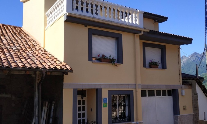 Oseja de Sajambre House | Tourist House La Pandiella