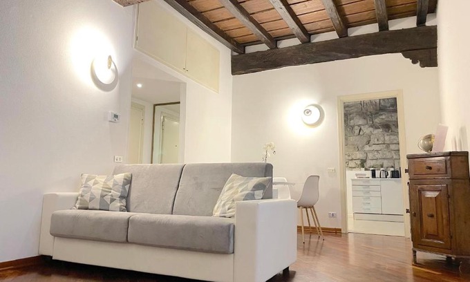 Citta Alta Apartment | Tower Gombito's Apartment
