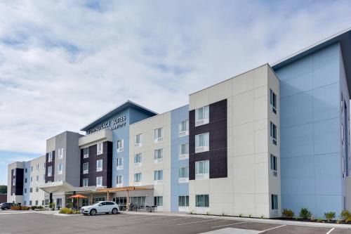 Allen Park Hotel | TownePlace Suites by Marriott Detroit Allen Park