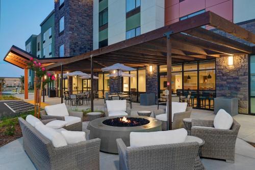 RP Sports Complex Hotel | TownePlace Suites Sacramento Airport Natomas