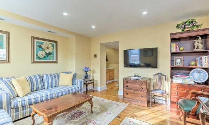 Leesburg's Old and Historic District House | Townhome in Leesburg Historic District!