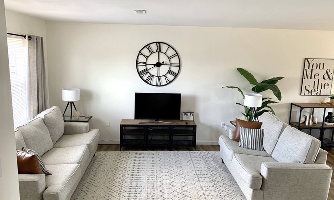 Bowers Beach House | Townhouse at the Bay