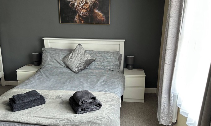 Llanidloes House | Townhouse-Llanidloes- Mid Wales- Powys-Pet-Friendly- sleeps 6