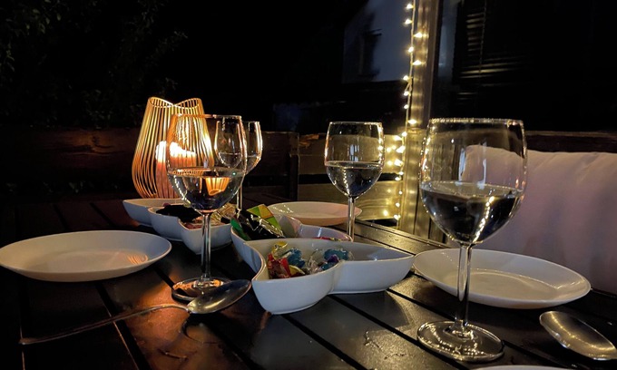 Guenzburg House | Townhouse Lotus in a prime location! 5 minutes from Legoland. families & pets.