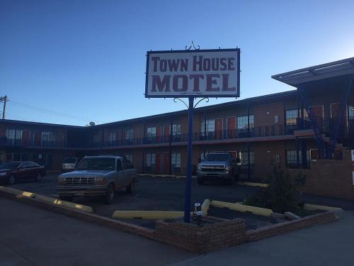 Guthrie Hotel | TownHouse Motel