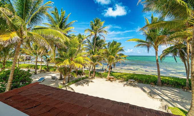 San Pedro Condo | Tradewinds Paradise Villas 23B Ocean Front