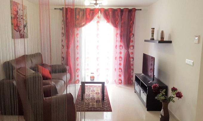 San Anton Apartment | Traditional center apartment