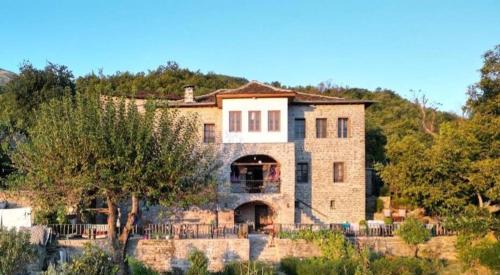 Albania House | Traditional GuestHouse Permet