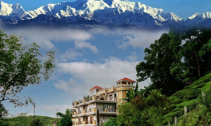 Karsiyang Hotel | TRADITIONAL HOTEL AND RESTAURANT