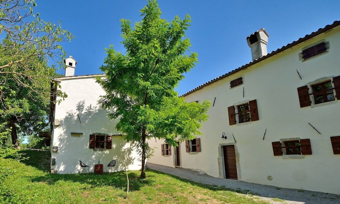 Buzet House | Traditional Stone House 8