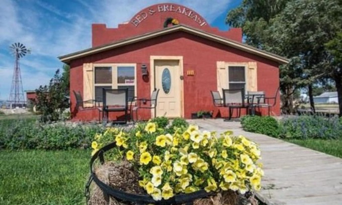 Coolidge Bed & Breakfast | Trail City Bed & Breakfast