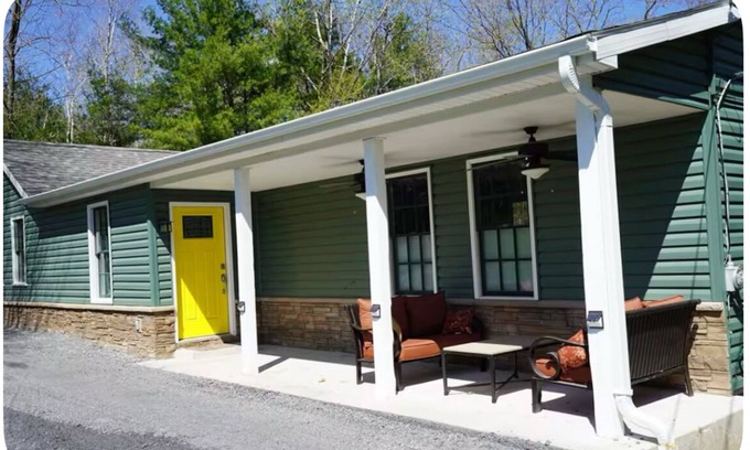 Cornwallville House | Tranquil 2-bedroom house with AC in Cornwallville nestled on 23 acres