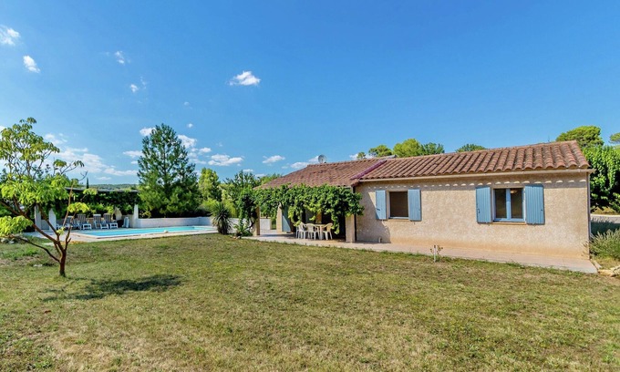 La Caravane Villa | Tranquil Villa Getaway with Pool