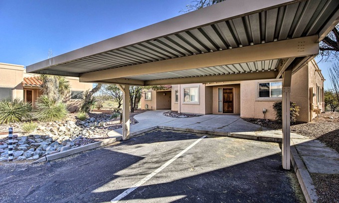 Green Valley Apartment | Tranquil Green Valley Townhome w/Mtn Views!