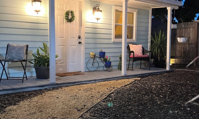 Port Tampa City Cottage | Tranquil Guesthouse Hideaway (Near MacDill AFB)n
