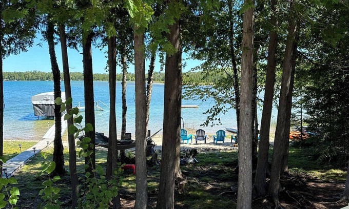 Presque Isle Cottage | Tranquil Lake Esau Cottage, Presque Isle Harbor Area. Private Community
