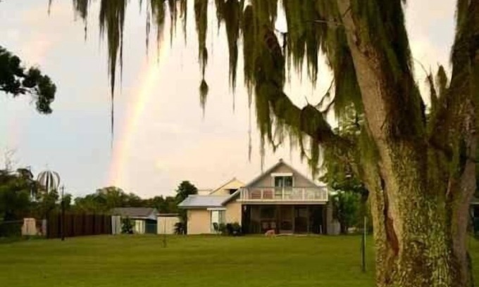 Highland House | Tranquility on Lake Josephine