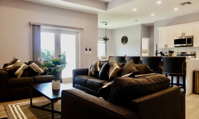 Diplomat House | Tranquility Resort Villa