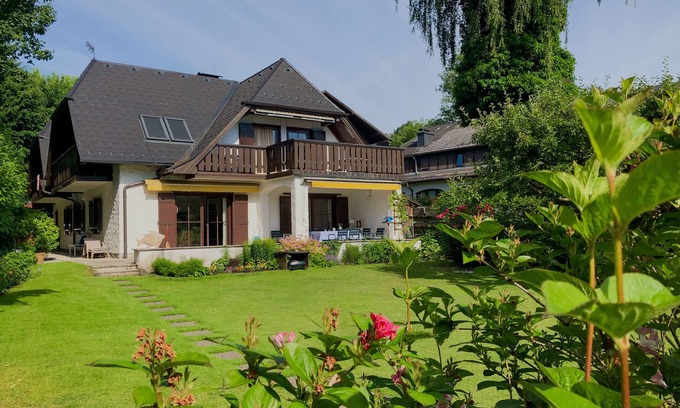 Altmuenster Apartment | Traumhafte Wohnung Direkt am See