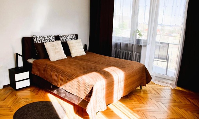 Pradnik Bialy Apartment | Travel Apartament Cracow