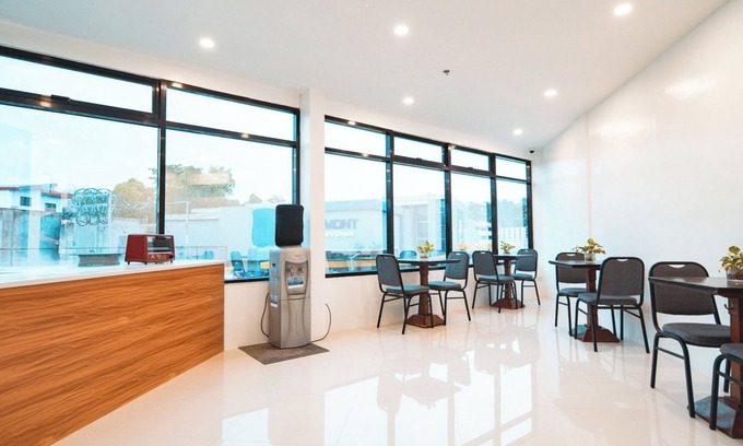 Minglanilla Hotel | Travelbee Minglanilla Inn