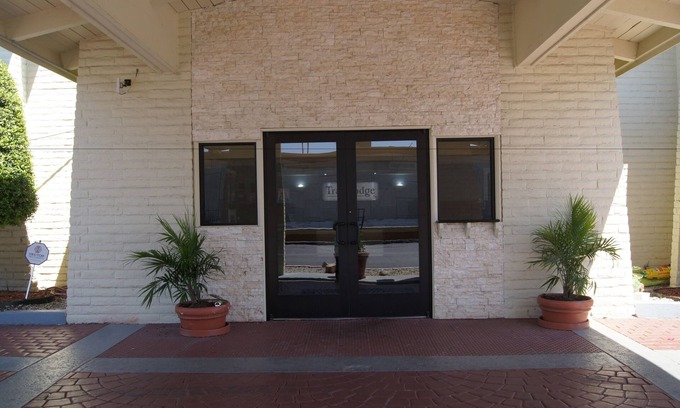 North Richland Hills Hotel | Travelodge by Wyndham North Richland Hills/Dallas/Ft Worth