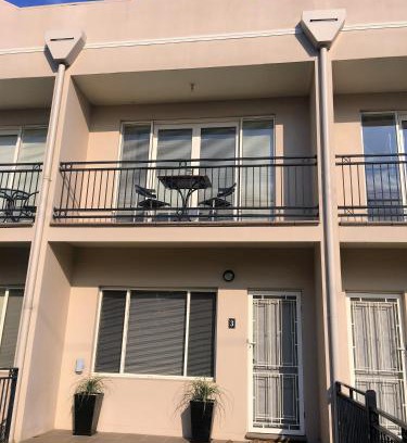 Wagga Wagga Apartment | Travers Street Apartment
