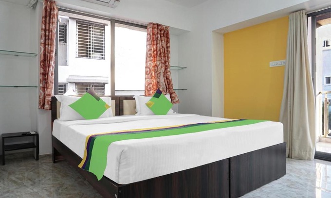 Baner Hotel | Treebo Atithi Corporate Stay Baner IT Hub