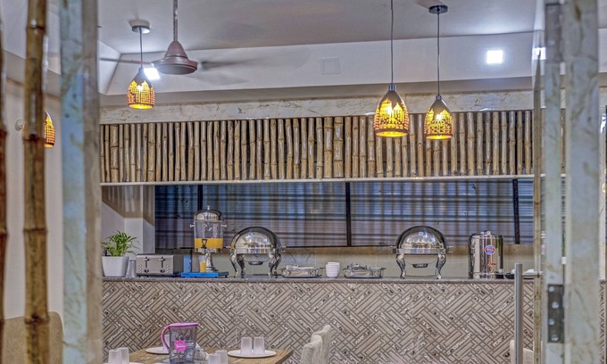 Vijayawada Hotel | Treebo Seven Inn