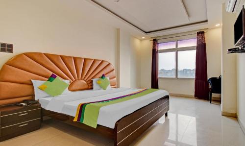 Gomti Nagar Hotel | Treebo Silver Grand