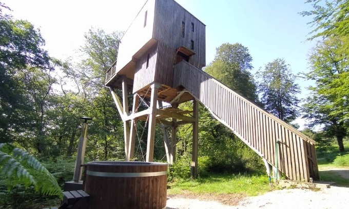 Noues de Sienne Hotel | Treehouse & private SPA (4/5 peoples)