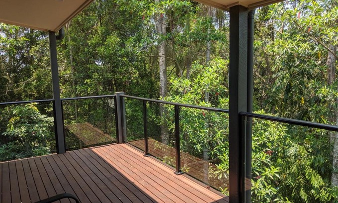 Maleny Apartment | Treetops Haven