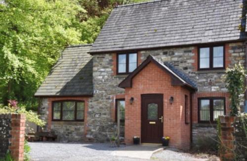 Pentrefelin House | Tregib Mill Cottage