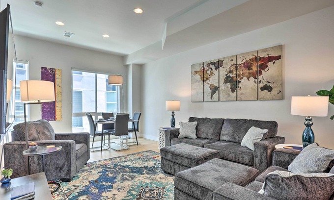 Sloan Lake House | Trendy Denver Townhome - Walk to Mile High Stadium