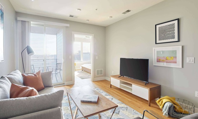 Fishtown Apartment | Trendy One-Bedroom in Hip Fishtown