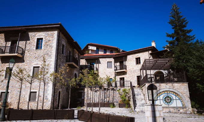 Trikolonoi Hotel | Trikolonion Country Hotel