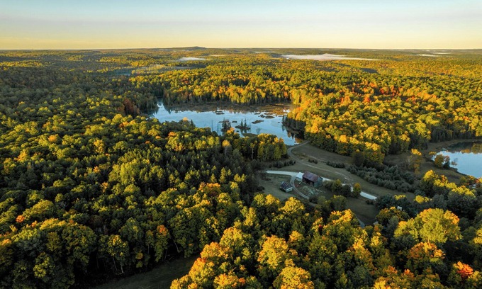 Lanark Highlands House | Trillium Acres Resort - 500 Acres Private Estate