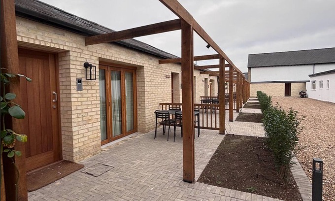 Royston Apartment | Triple Studios - 12739