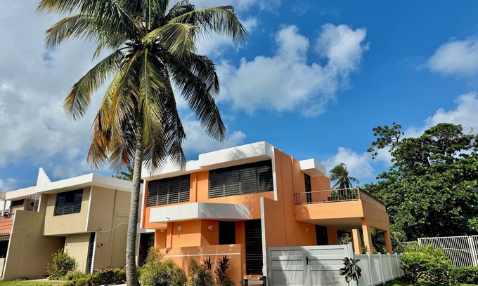 Solimar Villa | Tropical Beach Oasis: 2 Gorgeous Private Villas for 16+ guests!