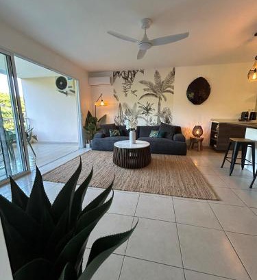 Faaa Apartment | Tropical Haven